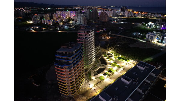 Sky Deluxia Life