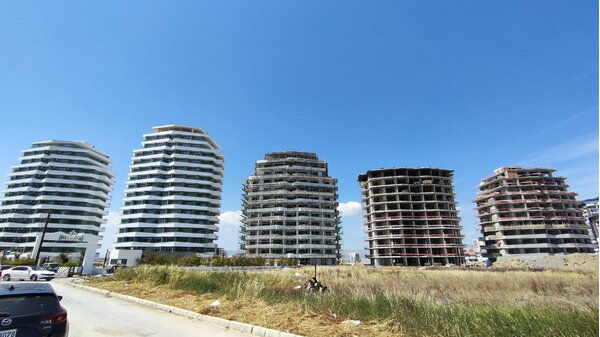 Sky Deluxia Life