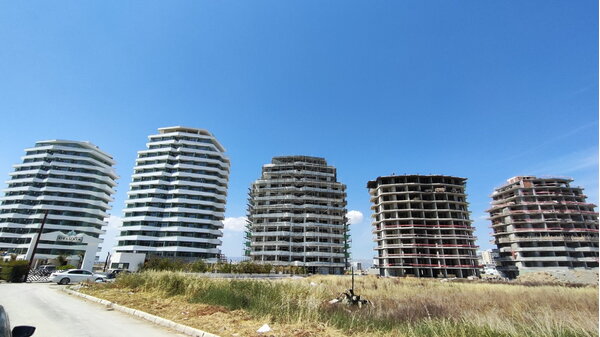 Sky Deluxia Life